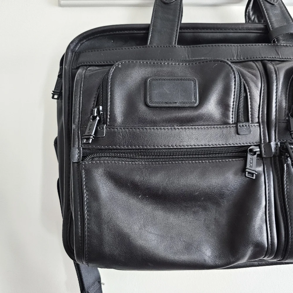 Tumi Alpha Expandable Black Genuine Leather Organizer Laptop Briefcase T Pass